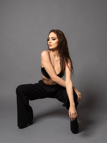 Annia Aguirre 4