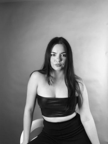 Elsa Guevara 3