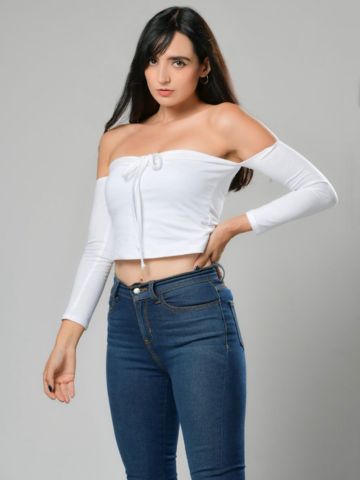 Jazmin Camba 3