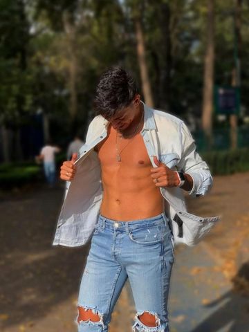 Matias Tomas Butone 4