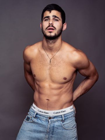Mauricio Abad 4